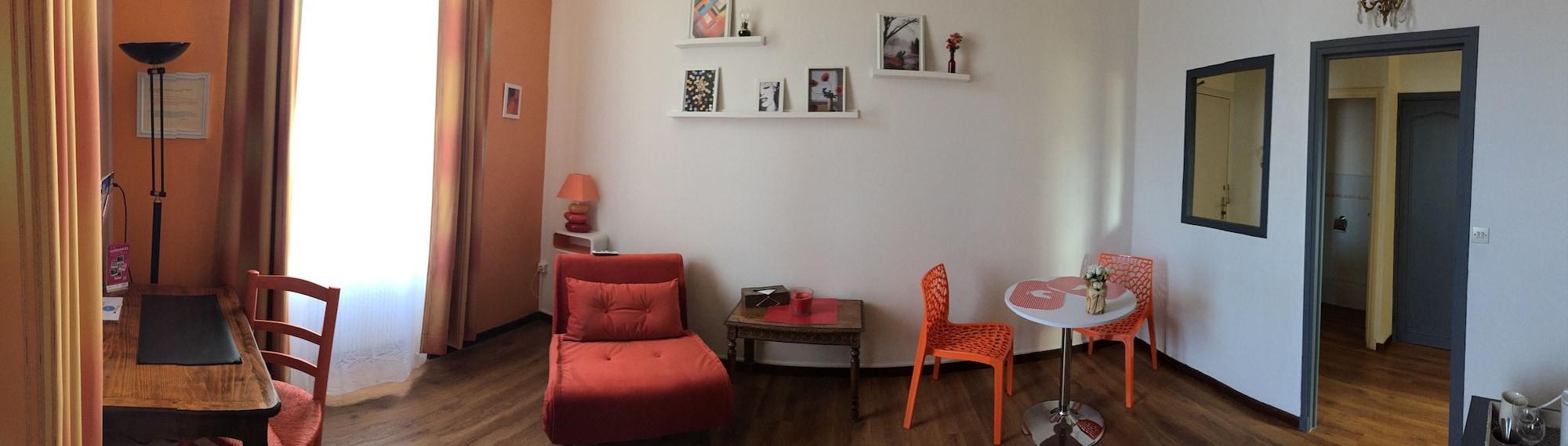 Logis Auberge De Tavel Bagian luar foto