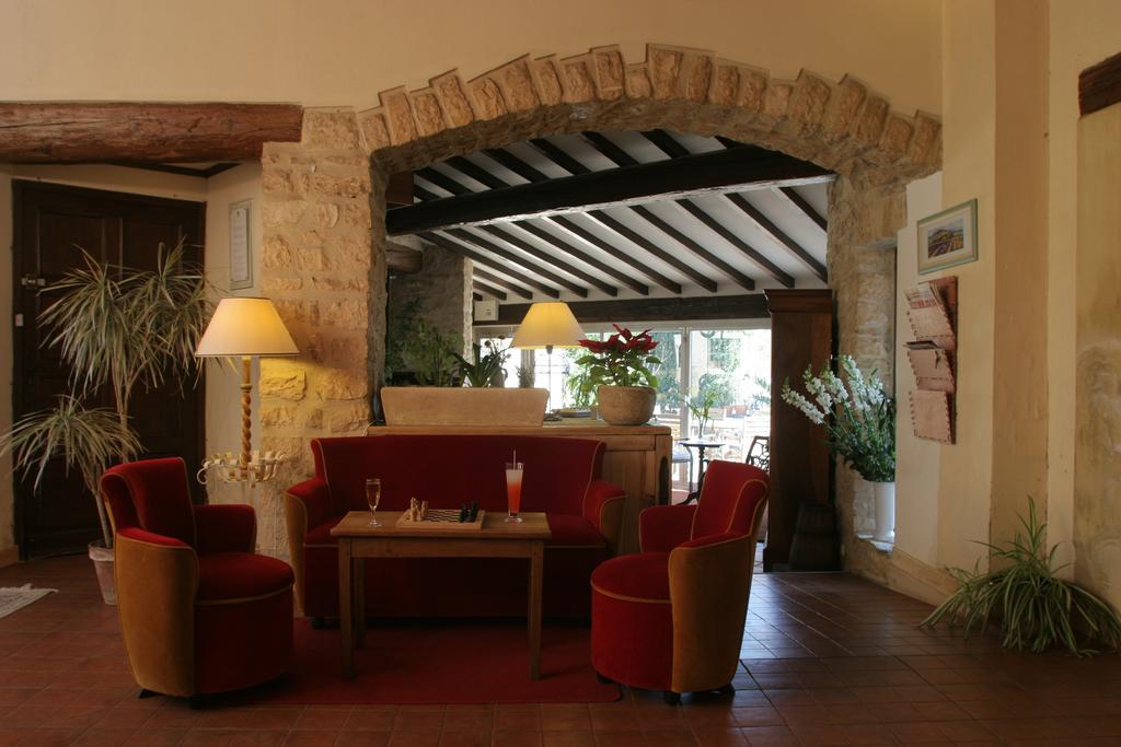 Logis Auberge De Tavel Bagian luar foto